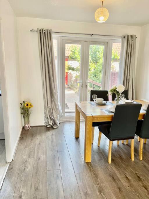 The Herald House Dartford 3 Bedroom Apartment Bagian luar foto