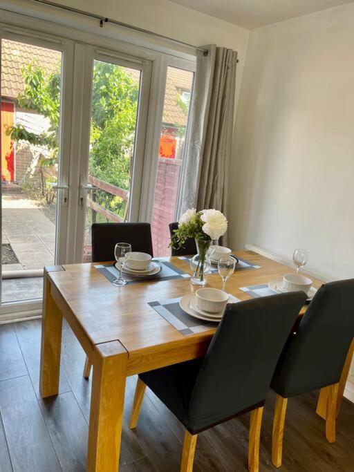 The Herald House Dartford 3 Bedroom Apartment Bagian luar foto